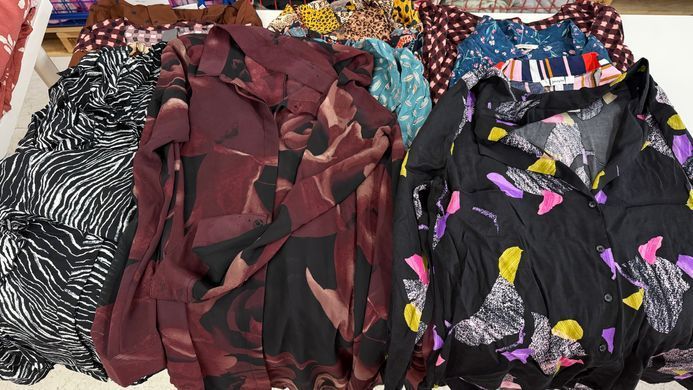 Жіночі блузи на ґудзиках Mix brand GD26-069823 GD26-069823 фото