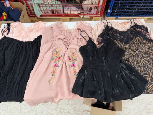 Жіночі стильні блузи на бретелях Mix brand GD26-069762 GD26-069762 фото